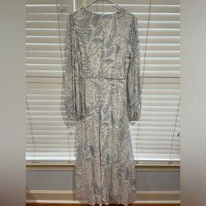 Worn once in perfect condition. From Red Dress Boutique.